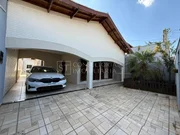 <strong>Casa Padrão</strong>&nbsp;<small>(3 dormit&oacute;rios sendo 1 su&iacute;te)</small>