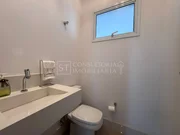 <strong>Casa em Condomínio</strong>&nbsp;<small>(3 dormit&oacute;rios sendo 1 su&iacute;te)</small>