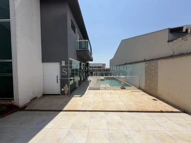 Sobrado a venda no bairro Residencial Furlan - Foto 2
