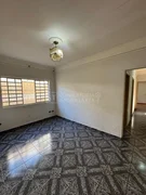 <strong>Casa Padrão</strong>&nbsp;<small>(3 dormit&oacute;rios sendo 1 su&iacute;te)</small>