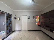<strong>Casa Padrão</strong>&nbsp;<small>(3 dormit&oacute;rios sendo 3 su&iacute;tes)</small>
