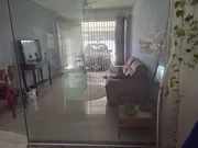 <strong>Casa Padrão</strong>&nbsp;<small>(2 dormit&oacute;rios)</small>