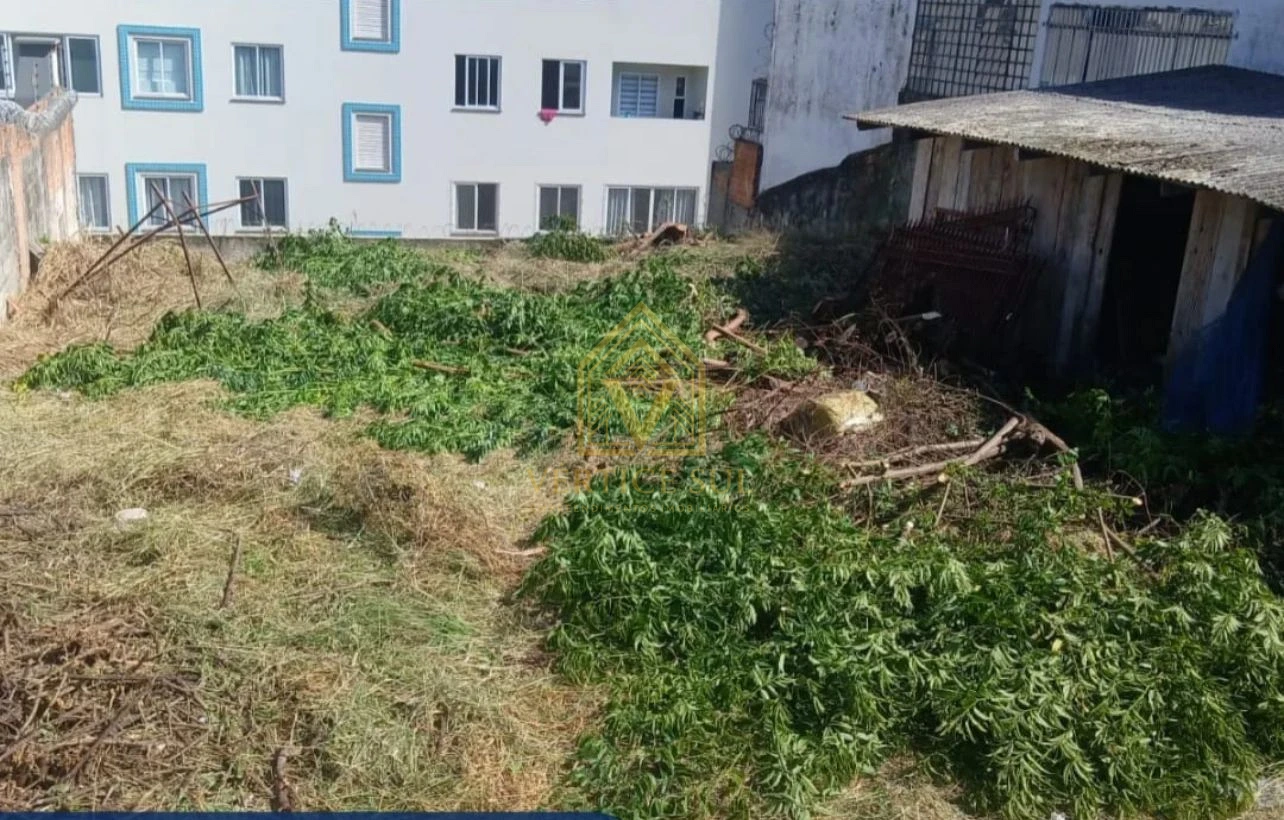 Terreno à Venda No Centro