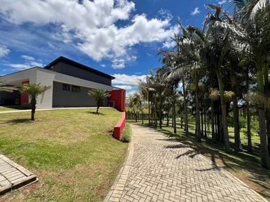 Terreno à Venda - Condomínio Eos Mirante