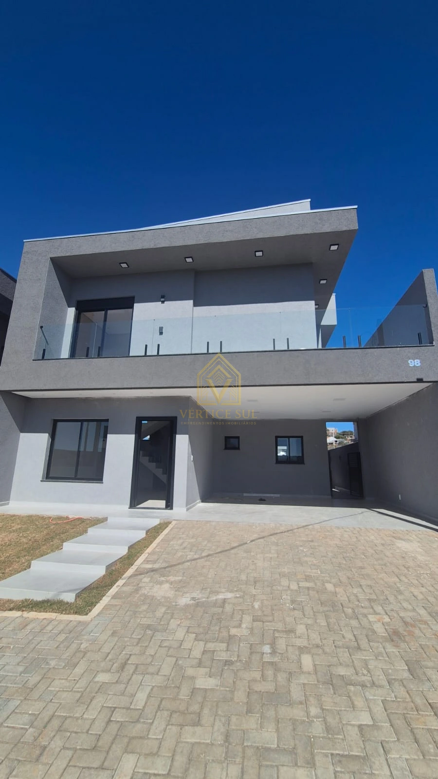 Casa em Jardim Carvalho