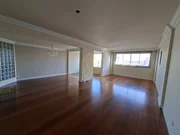 <strong>APARTAMENTO CENTRAL- 2 SUÍTES</strong>