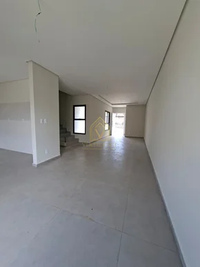 Triplex Moderno No órfãs