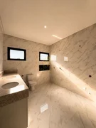 <strong>Sobrado em Condominio</strong>&nbsp;<small>( sendo 3 su&iacute;tes)</small>