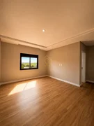 <strong>Sobrado em Condominio</strong>&nbsp;<small>( sendo 3 su&iacute;tes)</small>