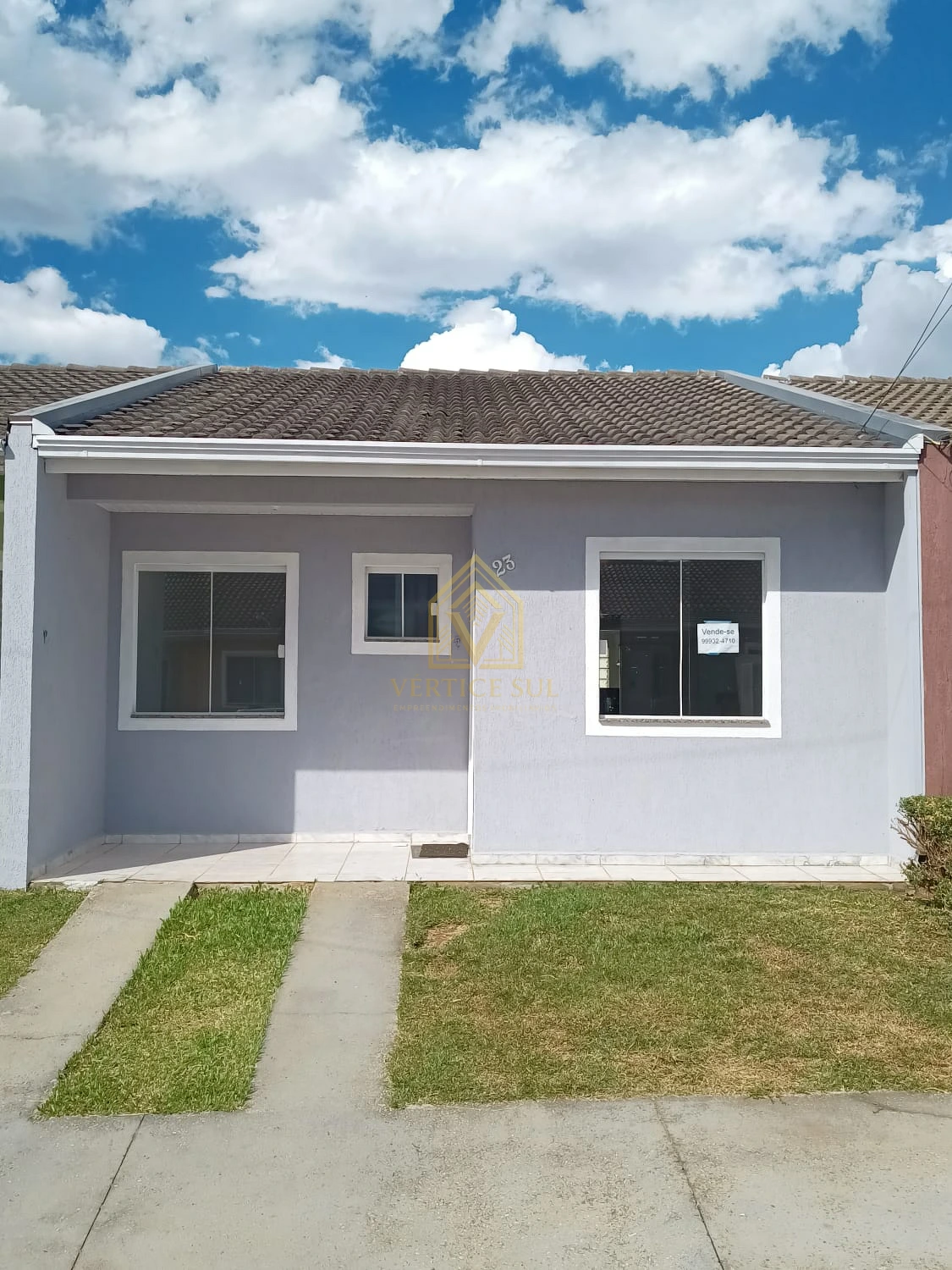 Casa à Venda No Condomínio Capri Em Uvaranas!!!