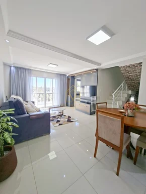 Triplex Exclusivo à Venda Na Vila Estrela!