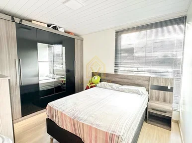 Casa A Venda E Locação No Jardim Europa - Oficinas - Ponta Grossa