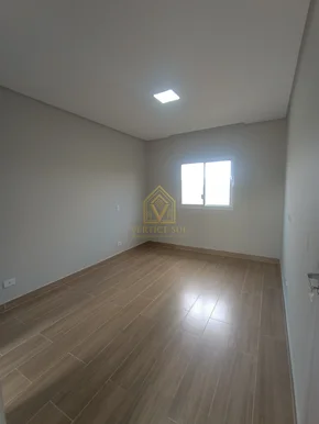 Casa em Jardim Carvalho