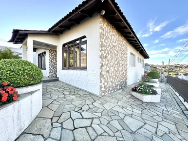 Imóvel Residencial E/ou Comercial - Semimobiliada - Olarias