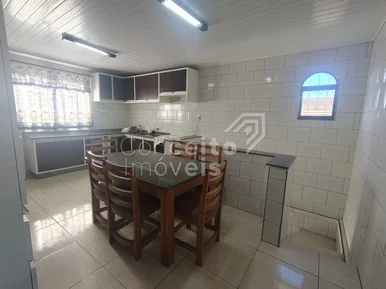 Residência Térrea Semimobiliada - Contorno