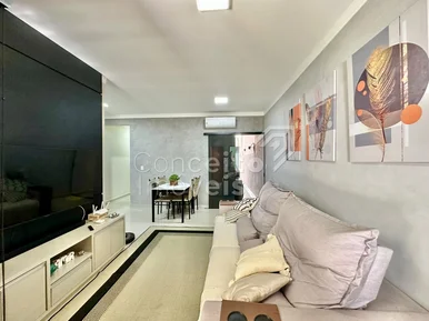 Residência Térrea Semimobiliada - Contorno - Jardim Canaã