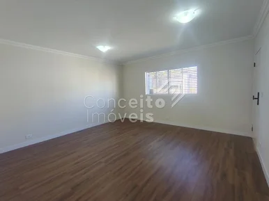 Residência Térrea Com Piscina - Jardim Carvalho