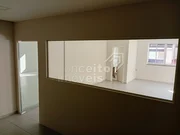 <strong>Sala Comercial com 77,00 m ² - Centro</strong>