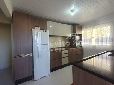 Residência Semimobiliada - Vila Bonsucesso - Chapada