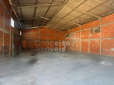Barração Com 300 M² - Centro