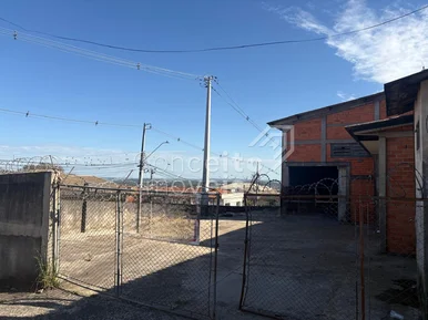 Barração Com 300 M² - Centro