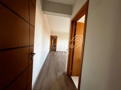 Edifício Ottawa - Jardim Carvalho - Apartamento Semimobiliado