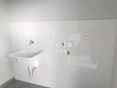 Apartamento Semimobiliado - Nova Rússia