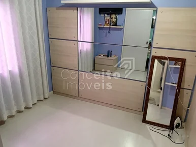 Edifício Marinaua - Centro - Apartamento Semimobiliado