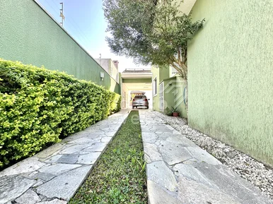 Residência De Alto Padrão Semimobiliada E Com Piscina - Jardim Carvalho