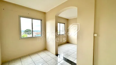 Edifício San Juan - Uvaranas - Apartamento