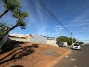 Terreno com 240,05m² - Uvaranas - Foto 6