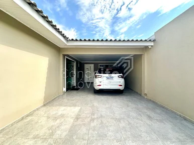 Residência Semimobiliada Com Amplo Terreno - Estrela