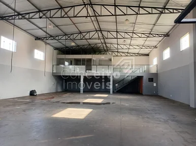 Barracão Com 400 M² - Nova Rússia