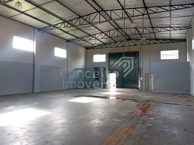 Barracão Com 400 M² - Nova Rússia