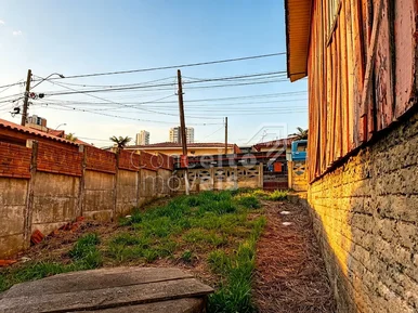 Terreno Com 462,00 M² - Oficinas