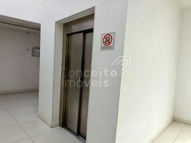 Sala Comercial Com 90m² - Centro