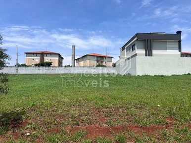 Condomínio La Riserva - Terreno Com 252m²