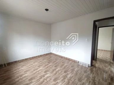 Residência Com Amplo Terreno - Uvaranas - Cara Cará