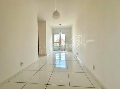 Edifício Toscana - Centro - Apartamento Semimobiliado