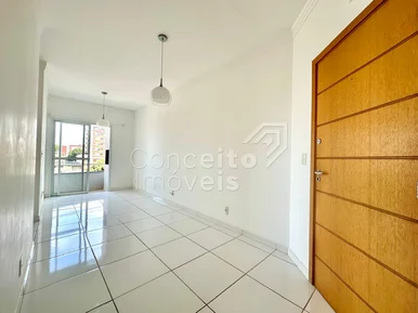 Edifício Toscana - Centro - Apartamento Semimobiliado