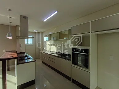 Edifício Santos Dumont - Torre Brasil - Apartamento Semimobiliado