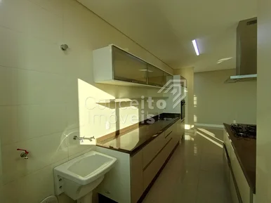 Edifício Santos Dumont - Torre Brasil - Apartamento Semimobiliado
