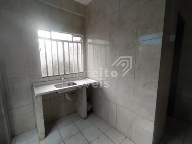 Quitinete Com 20 M² - Centro