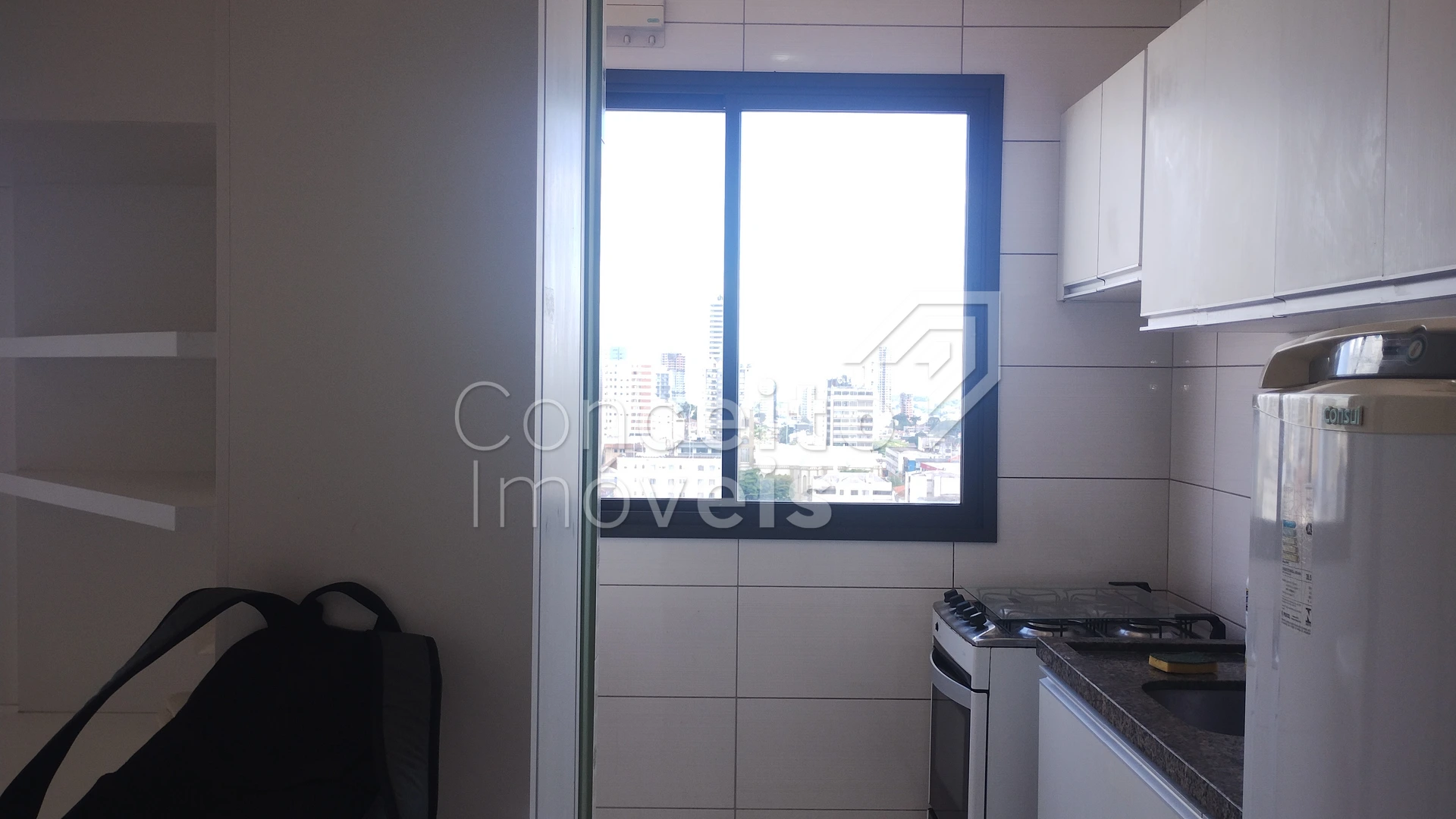 Edifício Aspen Ville - Centro - Apartamento Semi Mobiliado