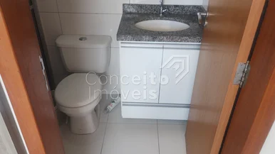 Edifício Aspen Ville - Centro - Apartamento Semi Mobiliado