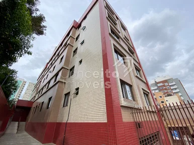 <strong>Edifício Cathedral - Centro - Apartamento Semi Mobiliado</strong>