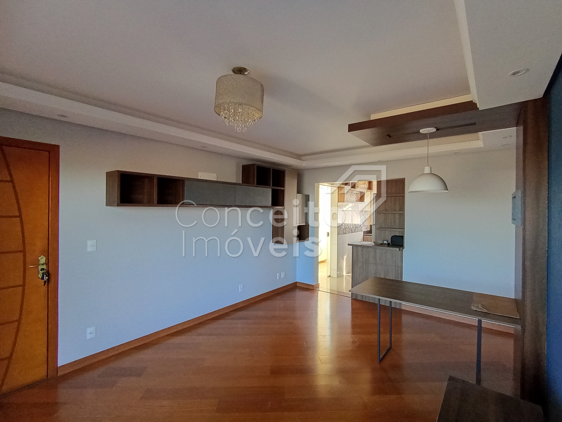 Edifício Belém  - Oficinas - Apartamento Semi Mobiliado