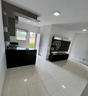 Residência Semi Mobiliada - Uvaranas