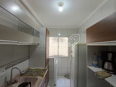 Residencial San Juan - Apartamento Semi Mobiliado
