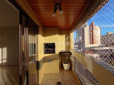 <strong>Edifício Riachuelo - Centro - Apartamento Semi Mobiliado</strong>